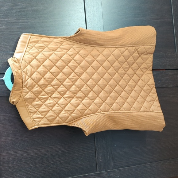 Marc New York by Andrew Marc Gold Quilted Vest - Picture 2 of 3